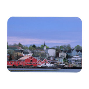 N.A. Canada, Nova Scotia. Een zicht op Lunenburg,  Magneet