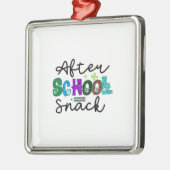 Na schooltussenkomst metalen ornament (Links)