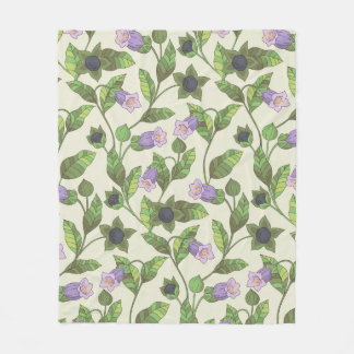 Naadloos patroon met bloemen van belladonna. Een s Fleece Deken
