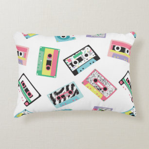 Naadloos patroon met geluidstapes in retro 80's st accent kussen
