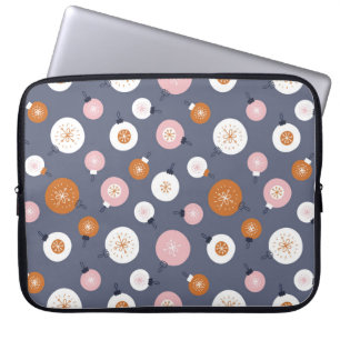 Naadloos patroon met kerstballen op een donkere ba laptop sleeve