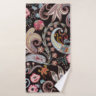 Naadloos patroon met kleurrijke paisleflorale badhanddoek