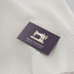 Naaigmachines voor gouden naaddruk Paarse kleding Visitekaartje