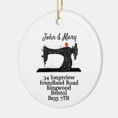 naaimachine voor kerstmis keramisch ornament (Links)