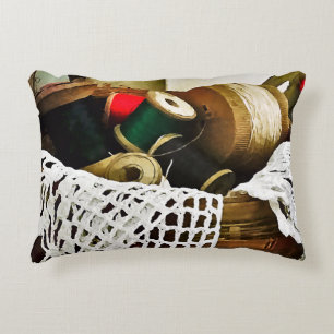 Naaimand met draad en kant accent kussen