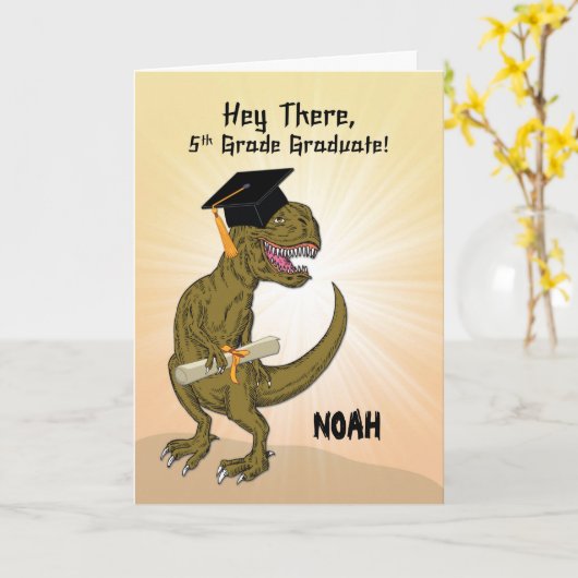 naam 5th Grade Afstuderen T-Rex Kaart (Gele Bloem)