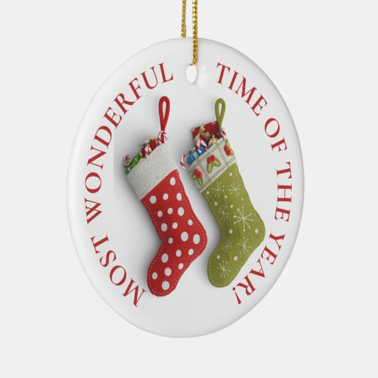 Naam en datum, Rood- en Groene kerstkaarten Keramisch Ornament (Rechts)