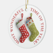 Naam en datum, Rood- en Groene kerstkaarten Keramisch Ornament (Links)