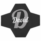 Naam en eerste letter op zwart voetbal (Enkel)