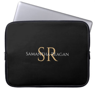 Naam en monogram personaliseren in gouden en witte laptop sleeve