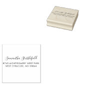 Naam en retouradresscript toevoegen 	rubberstempel (Gestempeld)