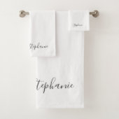 Naam Monogram grijs Witte Aangepaste Kleur Elegant Bad Handdoek (Insitu)