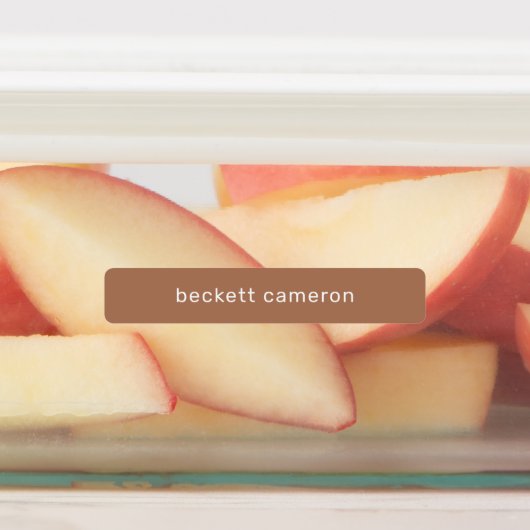 Naam op bruine kleefstof labels (Aangebracht)