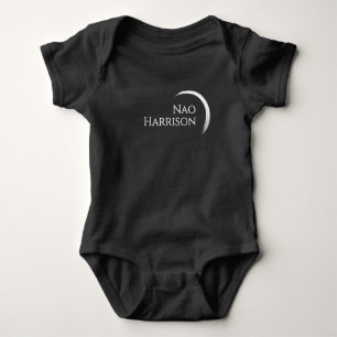 Naamlogo, Elegante Minimale Witte Halve Maan Romper