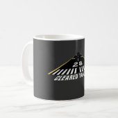 Naar landbaan geklaard koffiemok (Voorkant links)