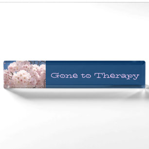 Naar therapie bureau bordjes Humor Roze bloesems Naambordje