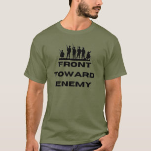 naar vijand toe t-shirt