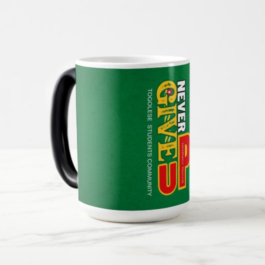 N'abandonnez jamais la tasse (Devant gauche)