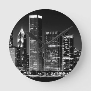 Nacht uitzicht van het beroemde cityscape van Chic Ronde Klok