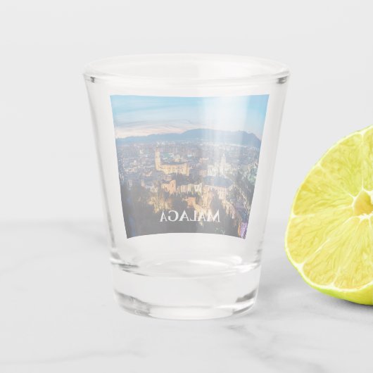 Nachtelijke uitzicht van de kathedraal van Malaga  Shot Glas (Achterkant)