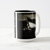 Nageoires caudales - tasse 1957 de Chevy (Devant droit)