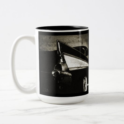 Nageoires caudales - tasse 1957 de Chevy (Gauche)