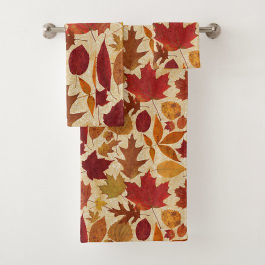 Najaars bladeren op Beige Damask Bad Handdoek (Insitu)