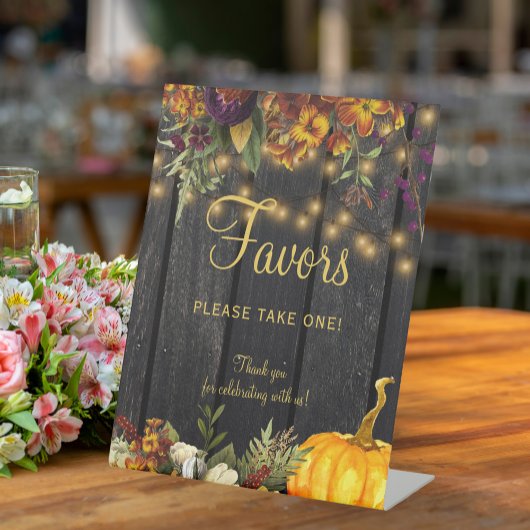 Najaars herfst roestvast houtslust bord reclamebord met voetstuk