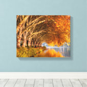 Najaarsbomen boven een meer canvas afdruk (Insitu (Houten vloer))