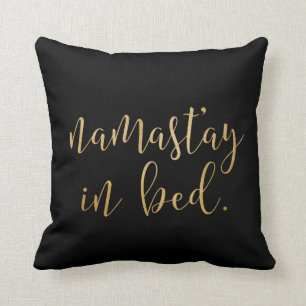 Namastay dans le lit - or et noir - coussin