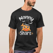 Nanny Shark Funny Halloween Nanny Grandma T-shirt (Voorkant)