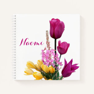 Naomi naam kleurrijke bloemen Notitieboek