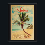 Naples Florida Carte postale Palm Tree Beach Vinta<br><div class="desc">Le design de Naples Florida dans le style Vintage voyage avec un palmier sur la plage avec océan et ciel.</div>