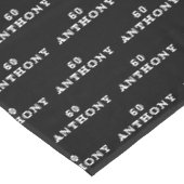 Nappe 60e anniversaire Nom de fête Noir Motif moderne (Angle)