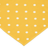 Nappe à motif de points jaunes moutarde blancs (Angle)