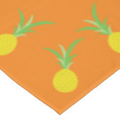 Nappe Anniversaire du petit garçon à l'ananas (Angle)