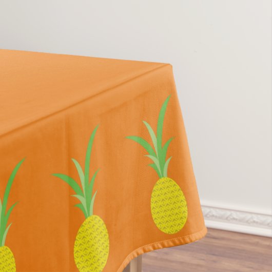 Nappe Anniversaire du petit garçon à l'ananas (In Situ)