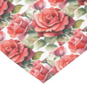 Nappe aux Roses Rouges Élégantes (Angle)
