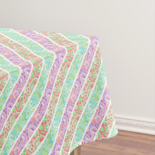 Nappe Belles fleurs pastel colorées rayures (In Situ)