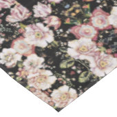 Nappe bohème chic rose pâle fleurs sombres floral (Angle)