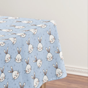 Nappe Bunny Tête sur le Motif bleu ciel