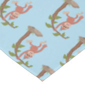 Nappe Caricature de bébé orangoutan joyeux (Angle)
