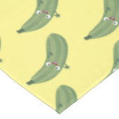 Nappe Caricature joyeux de courgettes mignonnes (Angle)