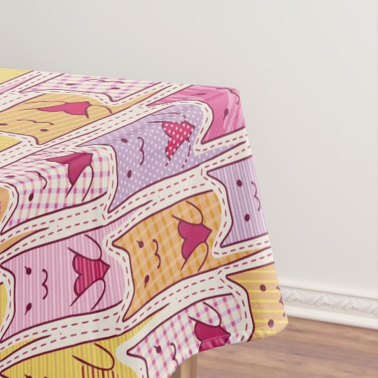 Nappe Chats mignons avec les coeurs affectueux (In Situ)