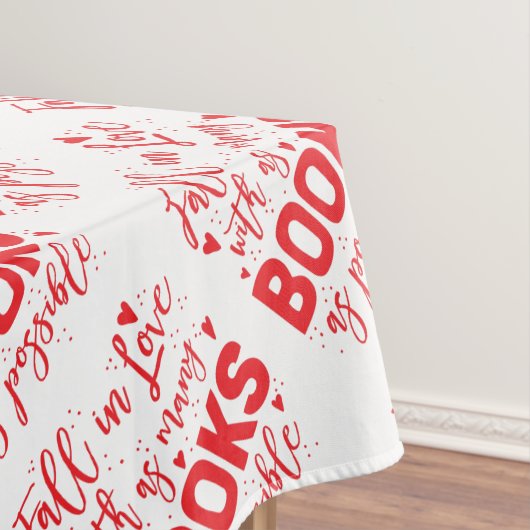 Nappe chute dans l'amour avec des livres comme possible (In Situ)