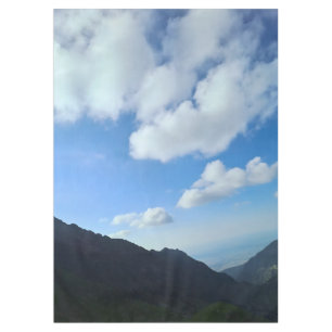 Nappe Cimes des Carpates sous un ciel bleu – Photographi