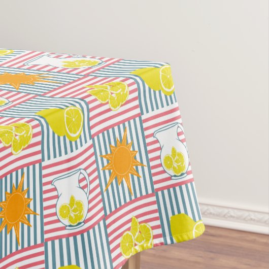 Nappe citrons jaune vif, soleil orange, lancers d'été (In Situ)