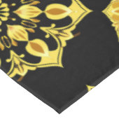 Nappe Conception de mandala doré avec motifs symétriques (Angle)