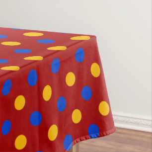 Nappe Conception de points polka rouges bleus jaunes