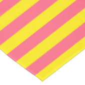 Nappe Conception des rayures rose et jaune (Angle)